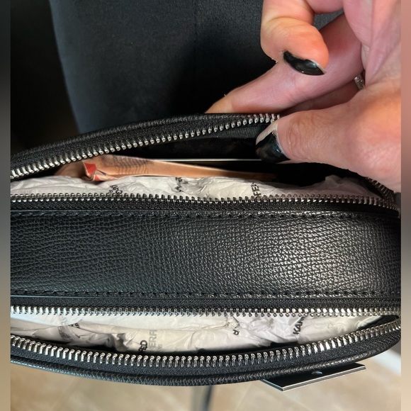 🩷💚NWT- KARL LAGERFELD PARIS MAYBELLE CROSSBODY BAG🩷💚 - Picture 6 of 12